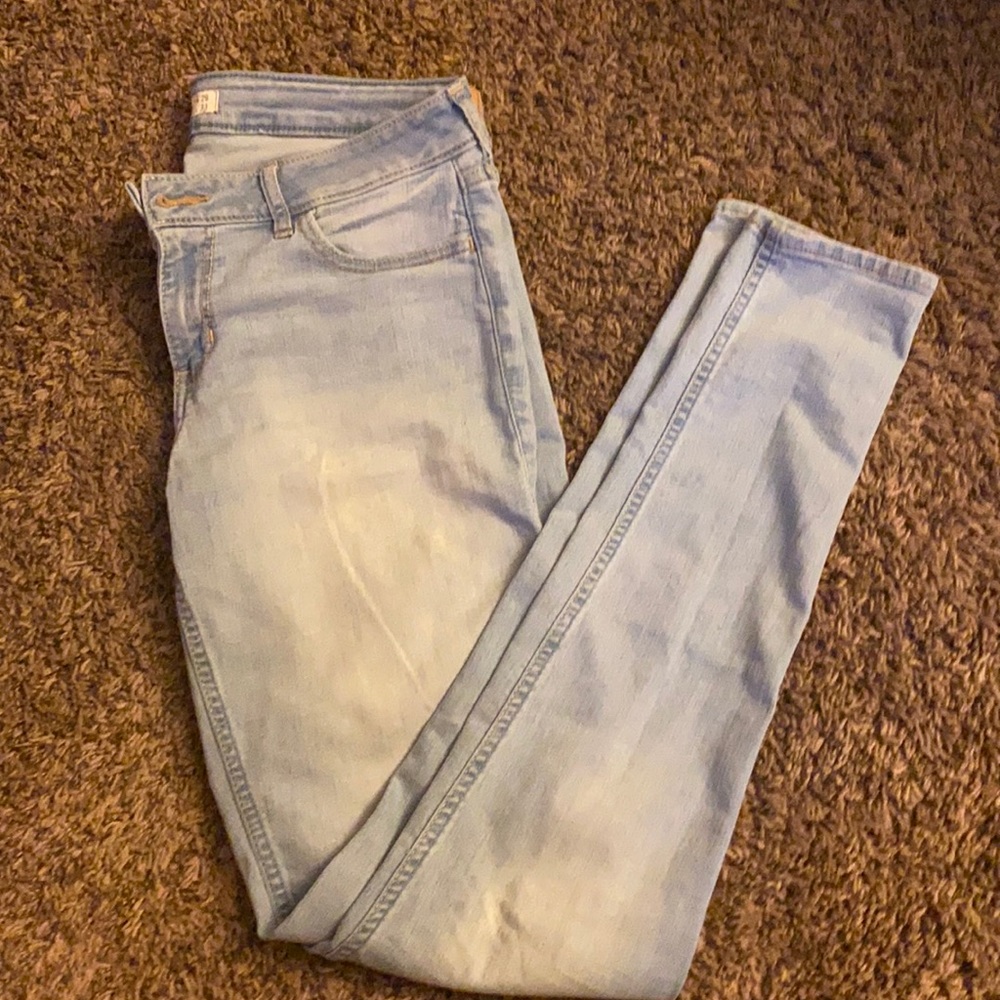 Comfy light blue Hollister jeans